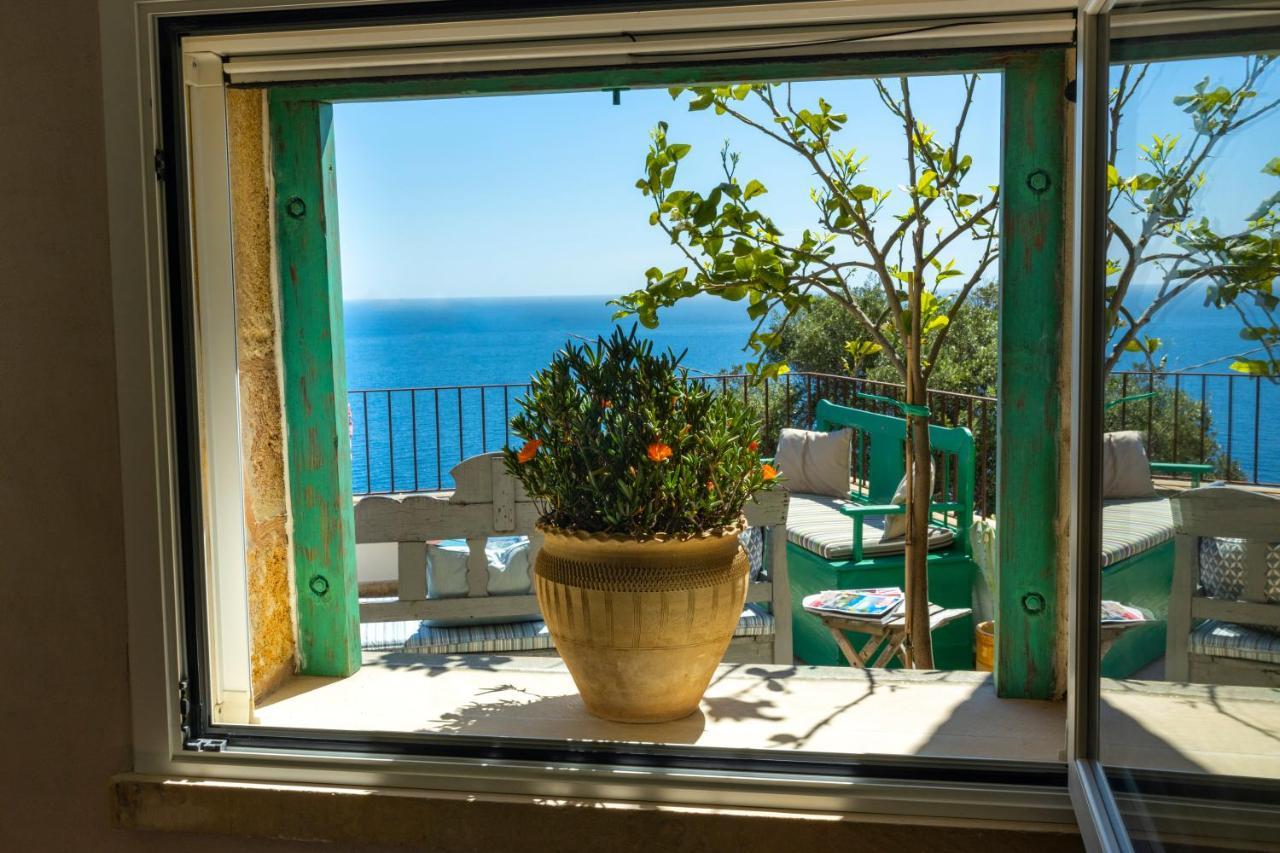 Casa Vacanze De Vita - Amazing View On The Coast Marina Serra Exterior photo